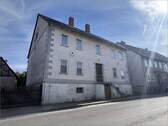 Bild 1 - Sanierungsbedürftiges Mehrgenerationenhaus mit 16 Zimmern in Jerxheim