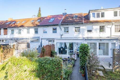 Objektbild - 3 Zimmer Reihenmittelhaus zum Kaufen in Reinbek