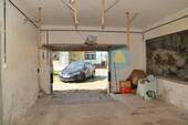 Garage - 