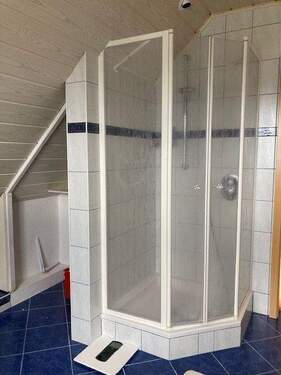 ... und Dusche - 
