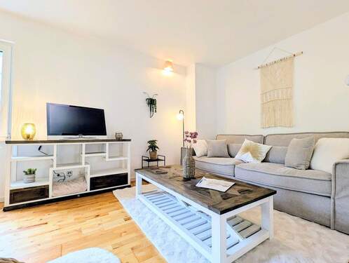 Wohnbereich - 2 Zimmer Etagenwohnung zum Kaufen in Kassel