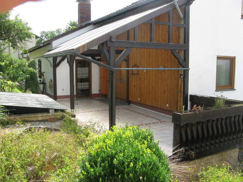 Nordwest-Terrasse mit Pergola - 1 Zimmer Mehrfamilienhaus, Wohnhaus zum Kaufen in Pegnitz