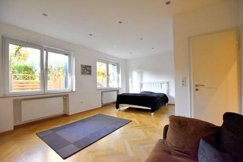 #770 Schlafzimmer EG - 