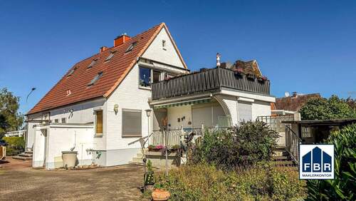 Ideal für die große Familie - 7 Zimmer Mehrfamilienhaus, Wohnhaus in Lübeck