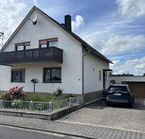 Ideal für Familien: Ruhig gelegenes Einfamilienhaus mit schönem Garten in Girkenroth