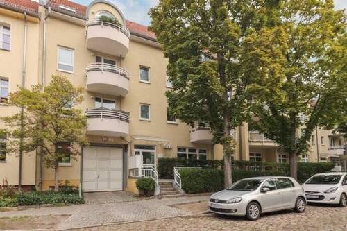 Zufahrt Tiefgarage - 