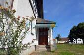 Hauseingang außen - 8 Zimmer Einfamilienhaus in Haselbach