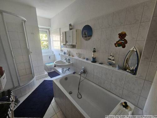 Wannenbad im 1. OG - Reihenmittelhaus mit 100,60 m² in Dallgow Döberitz OT Seeburg zum Kaufen