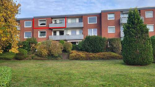 Wohnung von hinten, markiert.jpg - 2 Zimmer Etagenwohnung zum Kaufen in Henstedt-Ulzburg