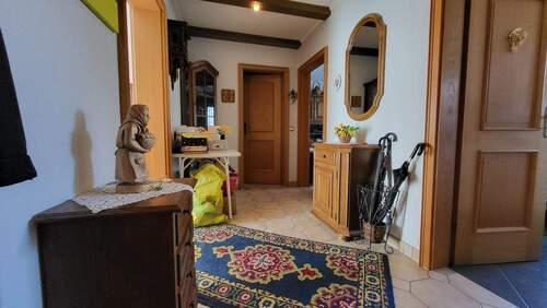 Flur.jpg - 2 Zimmer Etagenwohnung in Henstedt-Ulzburg