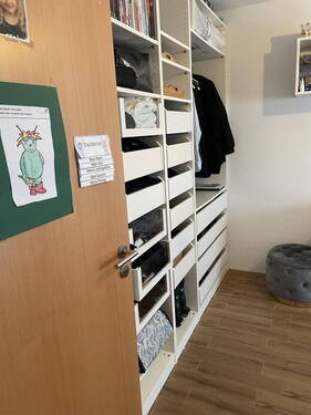 Bild 3 - 5 Zimmer Reihenmittelhaus in Sarstedt