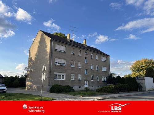Haus - Ihre ersten 4 Wände warten auf Sie !
