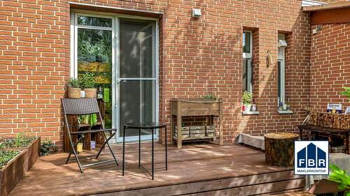 Terrasse Wohnung Erdgeschoss - Mehrfamilienhaus, Wohnhaus mit 496,40 m² in Schwerin zum Kaufen