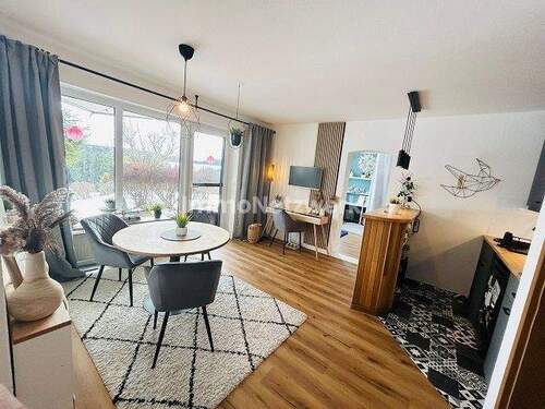 Esszimmer Ansicht 1 - 