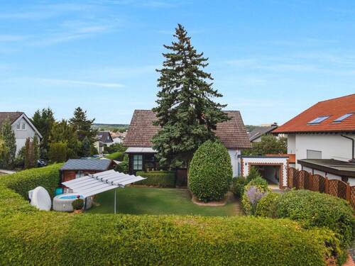 GR0ßER GARTEN - Einfamilienhaus mit Charme - naturnah & gut angebunden!