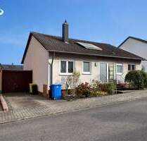 Einfamilienhaus mit Garten und Garage in ruhiger Wohnlage - Zweibrücken