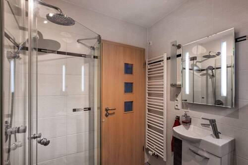 Duschbad/WC - EG - Haus 2 - 