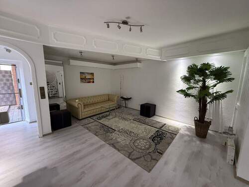 Diele / Hausbar UG - 