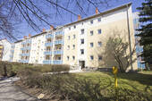 Straßenansicht - Etagenwohnung mit 63,40 m&sup2; in Halle (Saale) zur Miete
