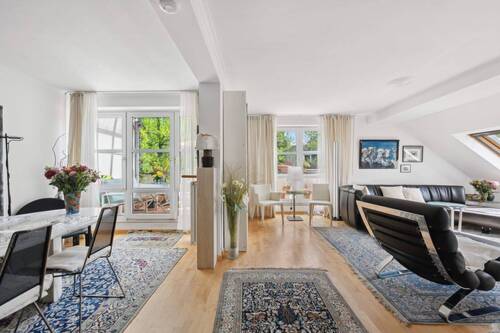Wohn- und Essbereich - 4 Zimmer Etagenwohnung zum Kaufen in Berlin-Grunewald