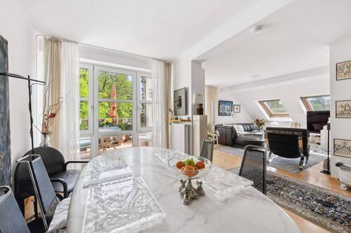 Essbereich mit Blick zur Ostterasse - Etagenwohnung mit 120,00 m² in Berlin-Grunewald zum Kaufen