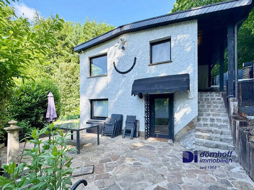 Hausansicht - 4 Zimmer Einfamilienhaus zum Kaufen in Dortmund / Syburg