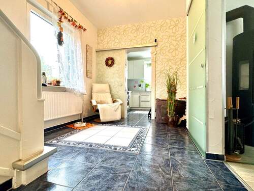 Diele EG - Einfamilienhaus mit 110,00 m² in Wunstorf zum Kaufen