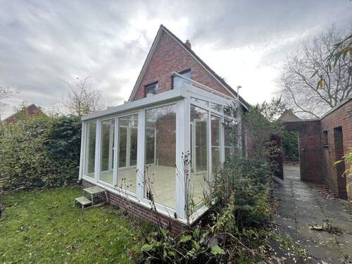 Rückansicht - Einfamilienhaus mit 114,90 m&sup2; in Schortens zum Kaufen