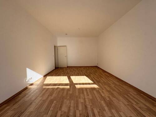 Wohnzimmer - Etagenwohnung mit 127,80 m&sup2; in Leipzig zur Miete