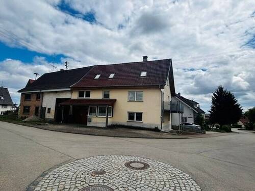 Vorderansicht - Einfamilienhaus mit 163,00 m&sup2; in Leibertingen zum Kaufen