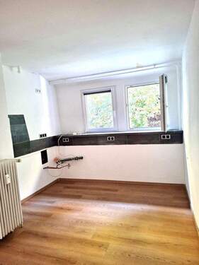Küche - 4 Zimmer Etagenwohnung in saarbrücken