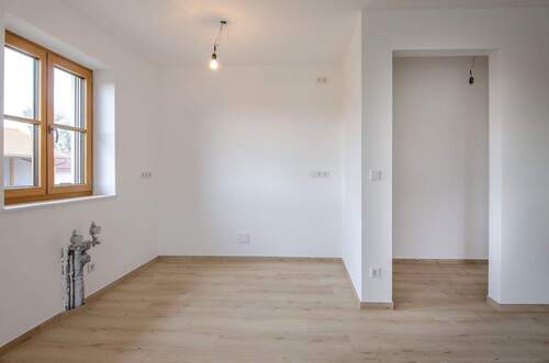 Küche - 3 Zimmer Etagenwohnung in Frauenneuharting