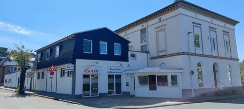 Titelbild - Wohn-und Geschäftshaus im Zentrum von Varel