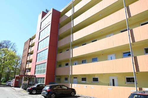 Vorderansicht (2) - 2 Zimmer Etagenwohnung zum Kaufen in Langenfeld (Rheinland)