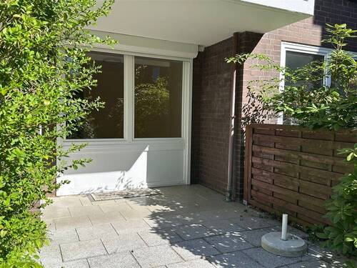 Teilweise überdachte Terrasse - 