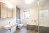 Badezimmer - Etagenwohnung mit 94,20 m&sup2; in Murr zum Kaufen