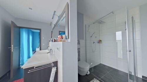 Badezimmer - 4 Zimmer Bungalow zum Kaufen in Illmensee