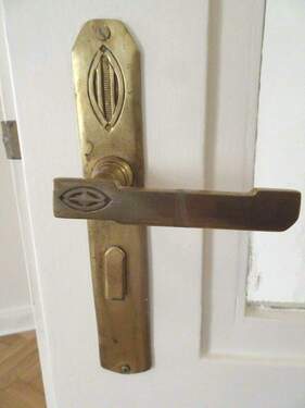 Authentische Altbaudetails im Jugendstil - 