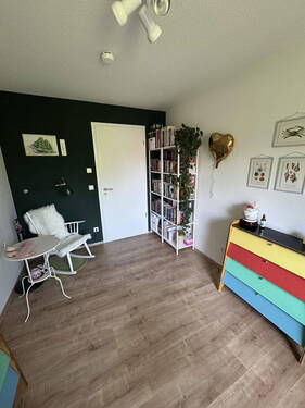 Zimmer 2 - 