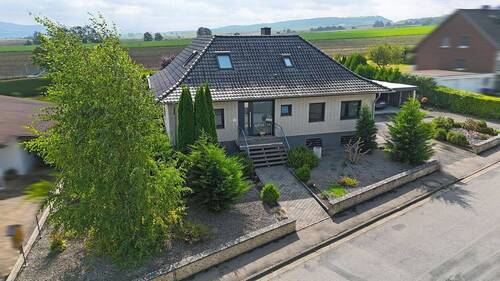 Bild 2 - 6 Zimmer Einfamilienhaus zum Kaufen in Coppenbrügge