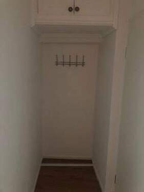 Flur mit Garderobe - 