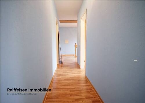 Raiffeisenstraße 23 - 