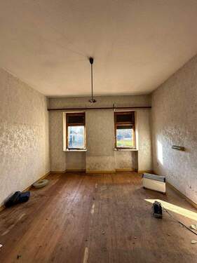 Erdgeschoss - 6 Zimmer Einfamilienhaus zum Kaufen in Bexbach