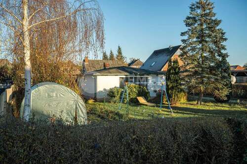 Staßenansicht, Westen - 