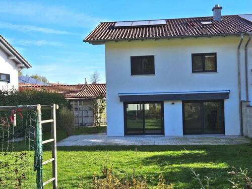 großzügige Terrasse - 