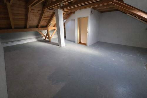 Dachgeschoss Ausbaubar - 