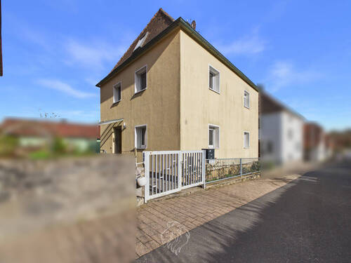 Außenansicht - Charmantes Einfamilienhaus mit Charakter - modernisiert und mit Entwicklungspotenzial