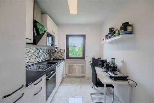 Küche - 4 Zimmer Etagenwohnung zum Kaufen in Dietzenbach