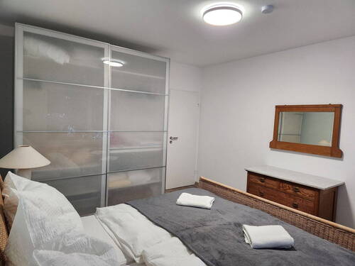 Der große Kleiderschrank - 