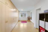 Ankleidezimmer Elternbereich - 